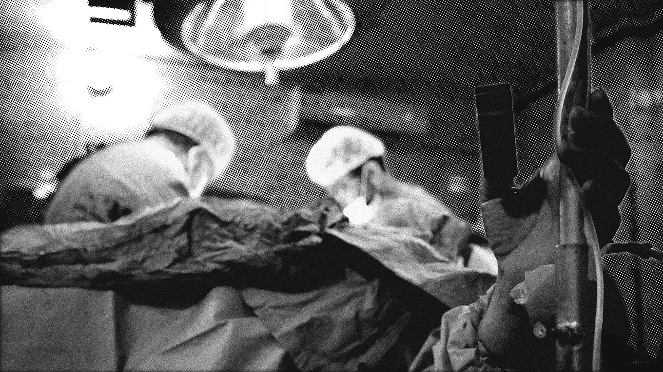 « Ma vie est morte dans ce bloc » : le combat des victimes des prothèses anti-hernies